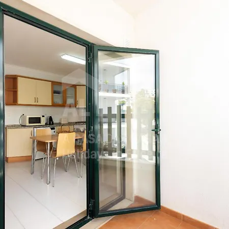 Infinity Waves By Acasadascasas